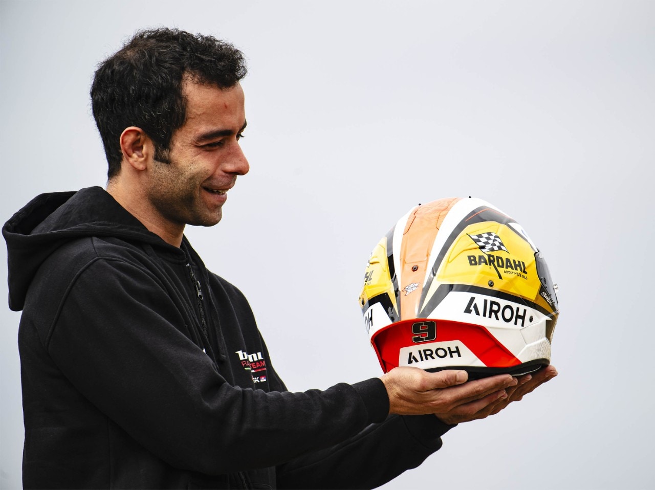 Anteprima GP 800 FIM Racing #1, il nuovo casco MotoGP di Airoh